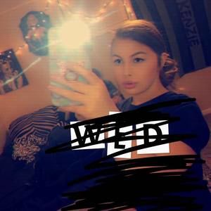 Meet your Posher, Mackenzie